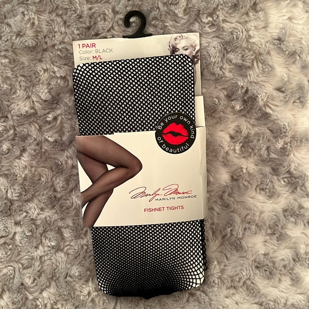Marilyn Monroe Black Fishnet Tights Size M/L NWT
